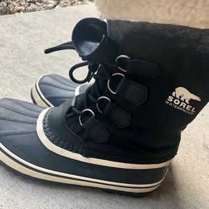 Sorel winter boots size 7.5